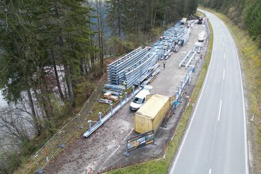 Salzwelten Hallstatt Umbau Salzbergbahn Parkplatz Steeg Bad Goisern, Materiallager neue Salzbergbahn  | © Salzwelten 