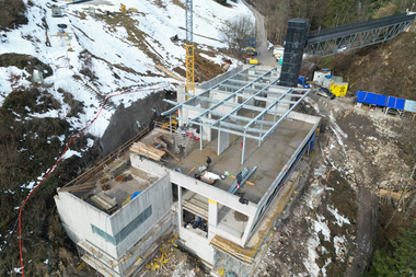 Salzwelten Hallstatt neue Standseilbahn Bergstation von vorne  | © Salzwelten
