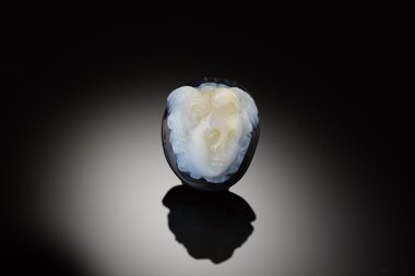 Medusa von Hallstatt Detailfoto Schwarzer Hintergrund  | © Michael Maritsch 