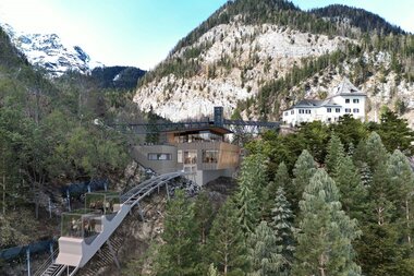Visualisierung Neue Bergstation Salzwelten Hallstatt Hochtal und Rudolfsturm Gebäude mit Holz- und Glasfront | © Hasenauer.ARCHITEKTEN